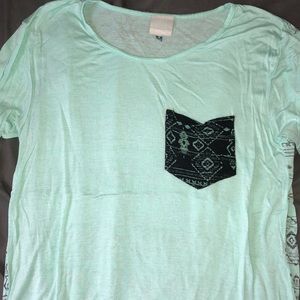 Mint pocket tee